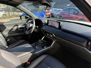 Mazda CX-60 2.5 e-SkyActiv PHEV Homura Plus *Schuif-/Kanteldak* / 15