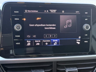 Volkswagen T-Roc 1.0 TSI Life  | LED | Apple Carplay | Adapt. Cruise | DAB+ | PDC v+a incl. Camera / 38