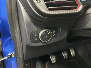 Ford Puma 1.0 EcoBoost Hybrid ST-Line X TREKHAAK CARPLAY NAVI CRUISE ECC LM. / 19