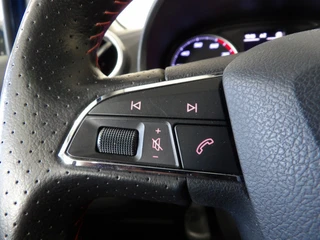SEAT Ibiza 1.0 EcoTSI 95pk FR Connect / 21