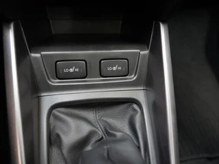Suzuki Vitara 1.4 Boosterjet Style Smart Hybrid ✅Stoelverw.✅Trekhaak✅Panodak✅Dodehoek✅Adapt. Cruise✅Clima✅ / 11