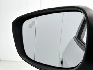 Mazda CX-3 2.0 SkyActiv-G 120 GT-M | Adaptive cruise control | Stoelverwarming | Navigatie | Bose | Camera / 31