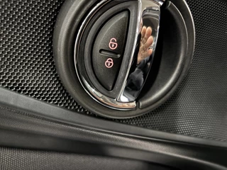 Mini Mini Clubman 1.5 One Business AUTOMAAT-Navigatie, Airconditioning / 17