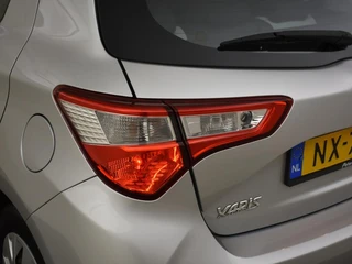 Toyota Yaris 1.0 VVT-i Comfort 5 Drs Airco / 19