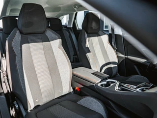 Peugeot 3008 1.2 PureTech Première | NAVI | CLIMA | PDC | / 7