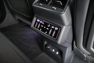 Audi Q8 e-tron 50 quattro 340pk Advanced Edition 95 kWh SOH 100% Camera Memory ACC HUD Stoelverwarming Keyless Navigatie / 32