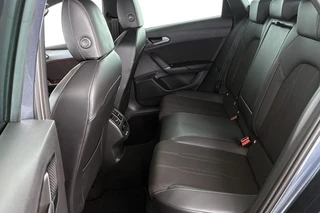CUPRA Leon Sportstourer 1.5 TSI e-Hybrid Business Facelift Stuur/Stoelverwarming Camera / 9