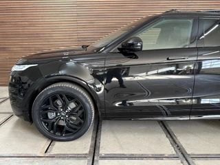 Land Rover Range Rover Evoque 2.0 D165 AWD R-Dynamic HSE | Black Edition | PANO | Leder | Meridian | Winter Pakket | 20inch | ACC / 34