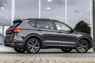 SEAT Tarraco 1.4 TSI e-Hybrid PHEV FR  | E-Trekhaak | Pano | Travel assist / 2