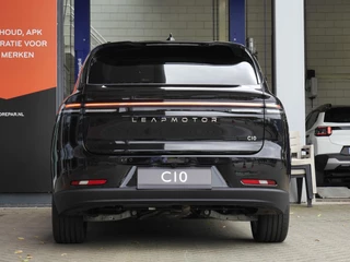 Leapmotor C10 Design REEV 28.4 kWh | Nieuwe auto | Gecombineerde actieradius WLTP 974km | 1500 kg Trekgewicht | Diverse kleuren leverbaar | Full options | Stuurverwarming | Stoelverwarming en koeling | Elektrisch verstelbare voorstoelen | Navigatie | Keyless entry & start | 20 inch lichtmetalen velgen | Led verlichting / 5