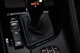 BMW X1 xDrive20i High Executive | PANORAMADAK | HEAD UP | STOELVERWARMING | TREKHAAK / 41