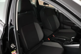 Volkswagen Polo 1.0 TSI 95pk Go Parkeersensoren Carplay / 2