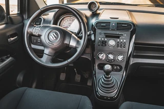 Suzuki Splash 1.0 VVT Exclusive EASSS / 40