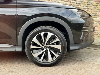 BYD SEAL U 1.5 DM-I FWD BOOST Pano Leer Head Up ACC / 13