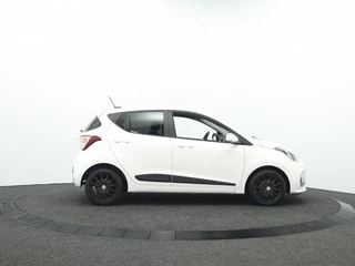 Hyundai i10 1.0i i-Premium Navigatie | Stoelverwarming | Cruise control / 12