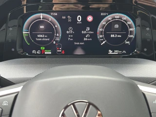 Volkswagen Golf 1.5 eHybrid GTE 272pk Head up | Black Style | IQ light | 360 Camera | Rijklaar incl. garantie / 18