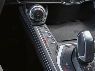 Lynk & Co 01 1.5 | Black Edition | Panoramadak|360° Camera|ACC|Stoelverwarming|Navi|Carplay / 20