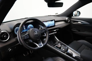 Alfa Romeo Tonale 1.5T Hybrid Sprint  ACC PDC 360 Camera Leder NAP! / 5