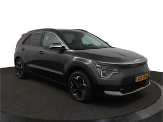 Kia Niro EV Edition Advanced 64.8 kWh - Stoel-/Stuurverwarming - Apple Carplay/Android Auto - Adaptieve Cruise Control - Fabrieksgarantie t/m 2031 / 12