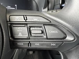 Toyota Yaris 1.5 Hybrid 115 First Edition Adaptive cruise ctrl / 18