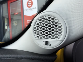 Jeep Avenger 100pk Altitude (Camera - Keyless Entry - Adaptieve Cruise Controle - Elektrische Klep - JBL - LED - 17"incl 4S - Automatische Airco - Navigatie) / 31