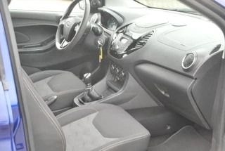 Ford Ka+ 1.2 70pk Trend Essential / 18