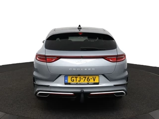 Kia ProCeed 1.5 T-GDi GT-Line AUTOMAAT  - Stoel/Stuur verwarming - Apple Carplay/Android Auto - Achteruitrij camera - Adaptieve cruise control - Navigatie - Fabrieksgarantie t/m 25-11-2031 / 7