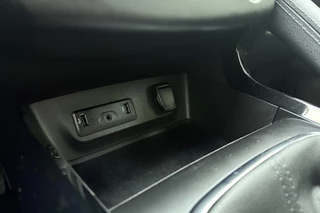 Renault Kadjar 1.2 TCe Limited | Apple carplay/Android auto | Cruise control | Keyless entry | Trekhaak | Parkeersensoren V+A | / 28