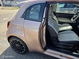 Fiat 500 3+1 Icon 42 kWh / 28