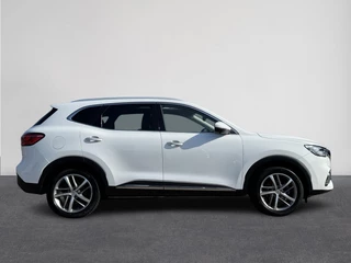 MG EHS 1.5 TGDI Luxury / 6
