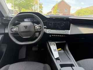 Peugeot e-308 SW Style EV 54 kWh | Demo Auto | Tot 8 jaar Garantie | Tot 420 Km WLTP | Navigatie via Telefoon | Warmtepomp | 18" Lichtmetalen Velgen | Adaptieve Cruise Control met Drive Assist | Full LED Verlichting | Climate Control | DAB Radio | Apple Carplay/Android Auto. / 11
