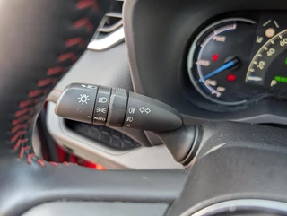 Toyota RAV4 2.5 Plug-in Hybrid AWD Style TREKHAAK ELEK. ACHTERKLEP STUUR- STOELVERWARMING / 16