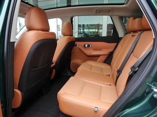 Leapmotor C10 Design REEV 28.4 kWh | Trekhaak | Full options | Stuurverwarming | Stoelverwarming en koeling | Elektrisch verstelbare voorstoelen | Navigatie | Keyless entry & start | 20 inch lichtmetalen velgen | Led verlichting / 12