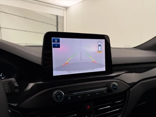 Ford Focus Wagon 1.0 EcoBoost Hybrid ST Line Business Automaat | Adaptive Cruise Control | Navigatie | Camera | Stoelverwarming / 7