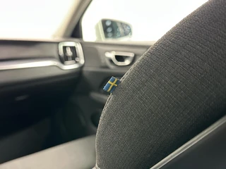Volvo V60 2.0 B3 Momentum Advantage TREKHAAK CARPLAY NAVI ADAPTIEF CRUISE CAMERA. / 18