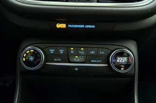 Ford Fiesta 1.0 EcoBoost ST-Line | Panoramisch Schuifdak | Climate control | Navigatie | Lichtmetalen velgen| Parkeersensoren | Keyless start | Extra getint glas / 30
