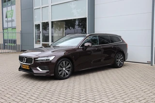 Volvo V60 2.0 T8 Twin Engine AWD Inscription (391PK) ORIG.NL/NW.PR73000/DEALERONDERH. / 44