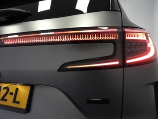 Renault Espace E-Tech Hybrid 200 Esprit Alpine 4CONTROL NAVI/MATGRIJS/LED/20"LMV! / 38