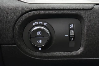 Opel Grandland 1.2 Turbo Level 3 Trekhaak Stuur/Stoelverwarming Keyless / 26