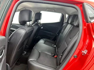 Renault Clio 0.9 TCe Bose | Trekhaak | Camera | Navigatie | Cruise Control | Climate Control | Parkeersensoren / 34