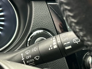 Nissan Qashqai 1.2 N-Connecta | Panoramadak | Navigatie | 360 camera | Stoel Verwarming | Cruise/Control | Climate/Control | / 29