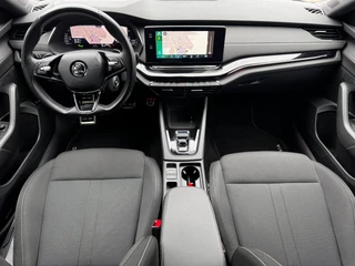 Skoda Octavia Combi 1.4 TSI iV PHEV Sportline Business | 98 % SOH | Trekhaak | NL-Auto | Winter Pack | Adaptive Cruise / 10