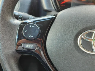 Toyota Aygo 1.0 VVT-i X-FUN / 15