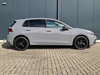 Volkswagen Golf 1.5 TSI 130pk Style * LAGE KMSTAND 26.000KM! * ParkeerCamera * Adaptieve Cruise Control * LM velgen * / 9