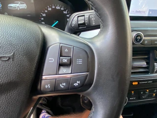 Ford Focus Wagon 1.0 EcoBoost Hybrid Connected Nieuw Type/Hybride/Airco-Ecc/Alu wielen/Navi/Led / 17