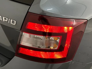 Škoda Rapid 1.0 TSI GREENTECH CLEVER ECC STOELVERW. / 77