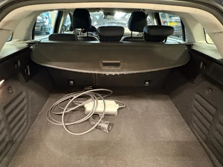 Renault Megane E-Tech Estate 1.6 Plug-In Hybrid 160 Business Zen stoel en stuurverwarming / camera / navigatie / 16