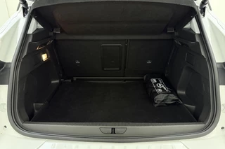 Opel Grandland 1.2 Turbo Ultimate | AGR - Stoelen | Climate & Cruise Control | 19INCH | Elektrische Achterklep | Stoelverwarming | / 11