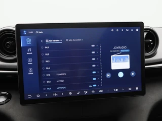 BYD DOLPHIN Design 60.4 kWh 204 Pk | Stoelverwarming | 360 Camera | Panoramadak | Adaptive Cruise | Warmtepomp |17 Inch | 26.055 Km !! / 25