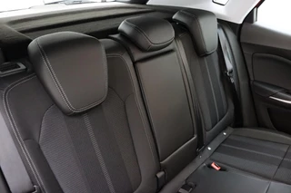 Opel Grandland 1.6 Turbo Plug-In Hybrid GS 225pk | Navigatie | Afneembare trekhaak | 360 Graden Camera | Climate control | 19" Lichtmetalen velgen | Keyless / 17